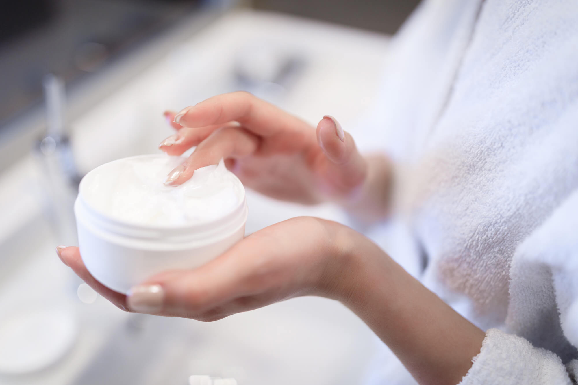 Foto de Manipulação de cosméticos na vila Harmonia