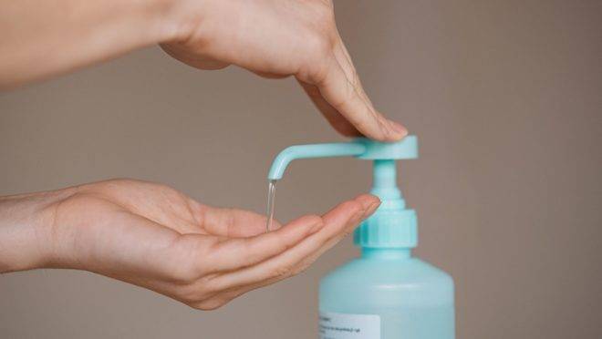 Foto de Farmácia de manipulação pode produzir álcool em gel?