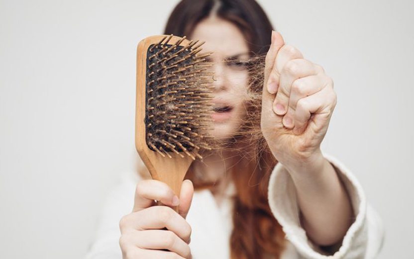 Foto de 5 fórmulas manipuladas para queda de cabelo